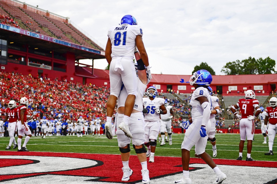 buffalo-v-rutgers-56af0623f24a0593