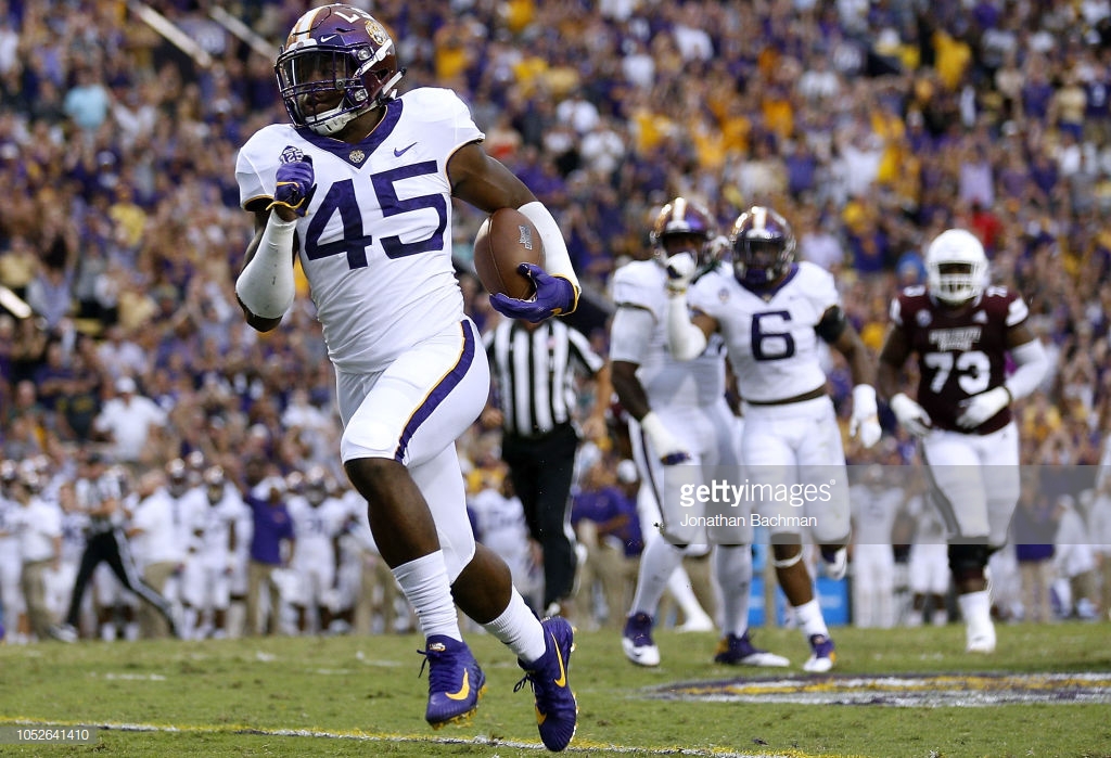 1052641410-1024x1024