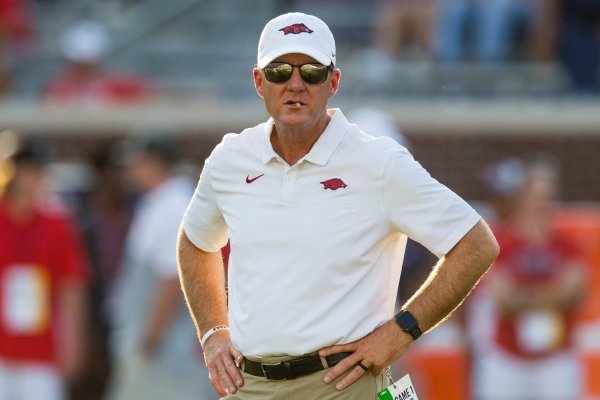 HOGS_vs_Ole_Miss_BG_104_r600x400